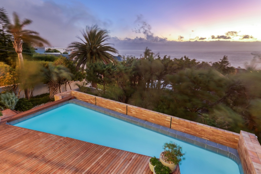 To Let 5 Bedroom Property for Rent in Camps Bay Western Cape
